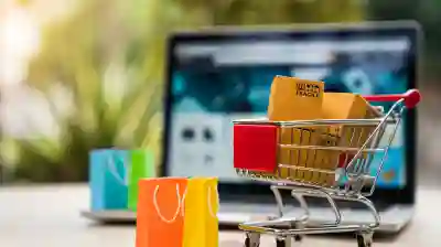Online shopping sudah menjadi kebiasaan sebagian besar orang.